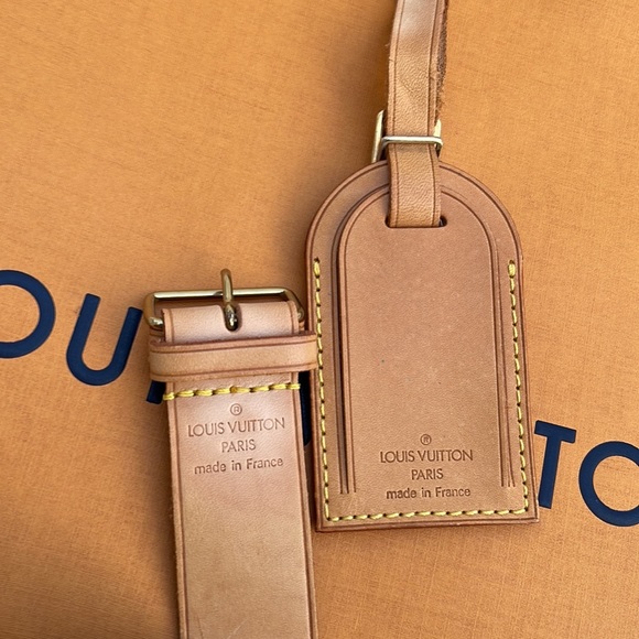 Authentic Louis Vuitton Luggage Tag and Poignet Belt - Picture 4 of 5